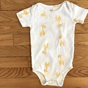 Aden Muslin Giraffe Onesie